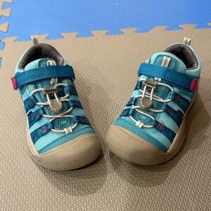 Keen Youth Teal and Aqua Slip-On Sneakers with Elastic Laces and velcro